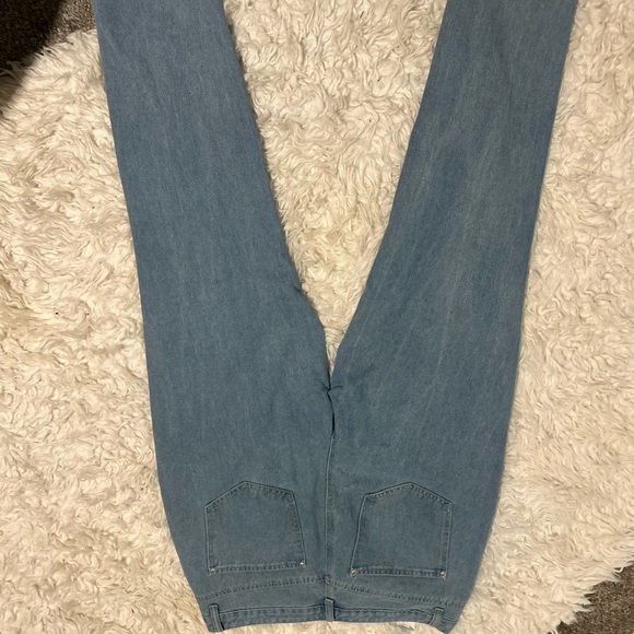 Boohoo Light Blue Denim - Picture 3 of 3